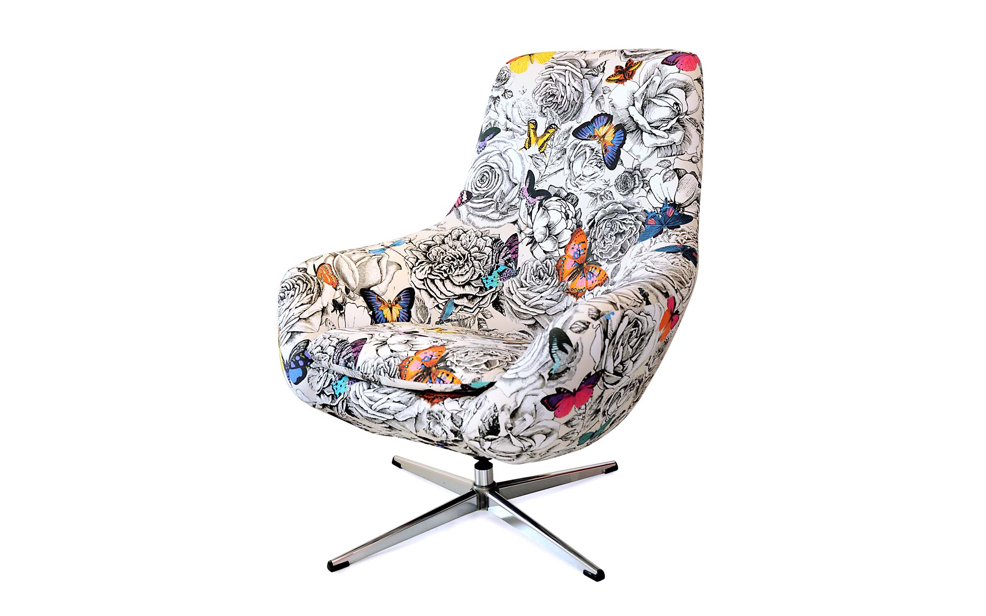 lorraine osborne/butterfly chair in gallery