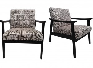 lorraine osborne. black and white telly chair 5_edited